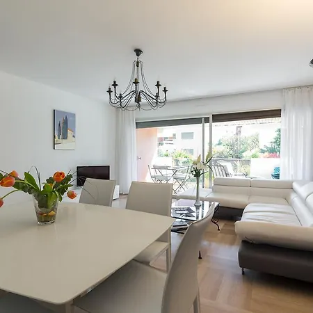 Les Jardins Du Cap Appartement