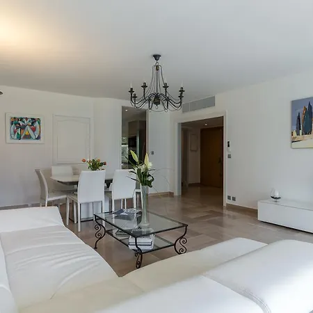 Apartment Les Jardins Du Cap Antibes